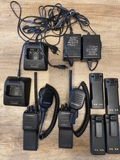 Konvolut Motorola GP 900-FuG 11b-Funkgerät+Mila-Ladegerät-Akkus-2 Stück