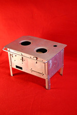 Kinder Puppenküche Ofen antik Zink Metall Teelichtofen