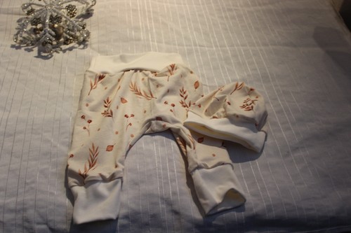 Babyset-Pumphose+Mütze-Joggin