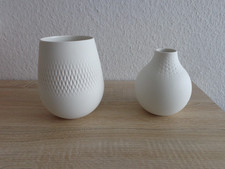 Zwei Villeroy & Boch Vasen Manufacture Collier blanc  Vase Perle, carre klein