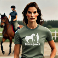 Frau Führungskraft - Pferd an