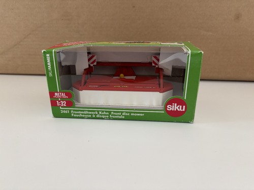 Siku 2461 kuhn - 1:32,