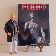 Fight, Stephen Dupont