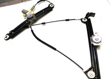 BMW  1er E81 E82 E88 Fensterheber mit Antrieb Motor Vorne Rechts 6978846