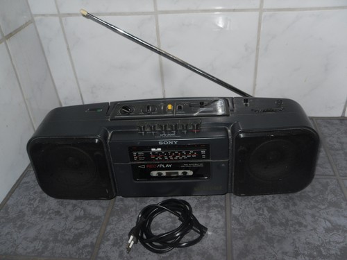 Sony vintage ghettoblaster - sony,