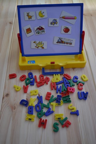 Magnettafel magnetbuchstaben - magnettafel,