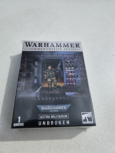 Warhammer 40k commemorative - warhammer,