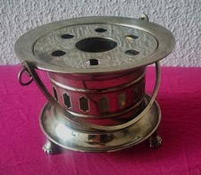 Versilbertes Teestövchen mit