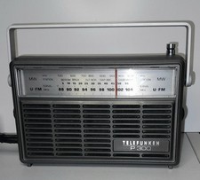 Kleines Kofferradio Telefunken P 300