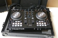 TRAKTOR KONTROL S2  ++ Professional DJ Mixer Mischpult Controller + Case