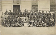 Foto Ak Kuk-Armee, Soldaten in Uniformen, Gruppenfoto - 11026127