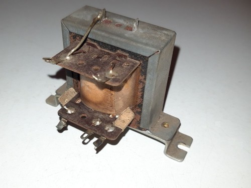 Kleiner trafo aus loewe - trafo, opta