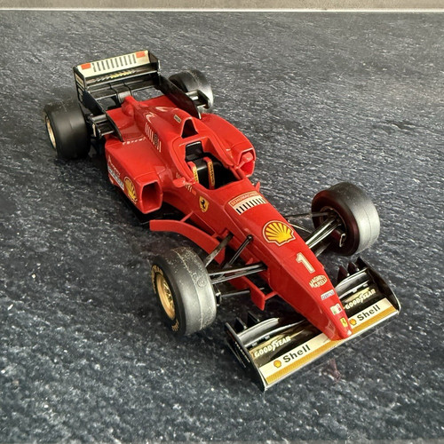 Bburago ferrari f310 - f310, 1:24