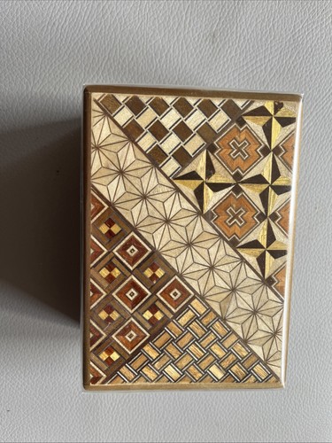 Japanische puzzle box