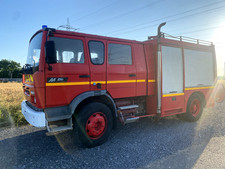 Renault Midlum M210 Feuerwehr Wassertank 3.000 Liter + Pumpe Firetruck Bj. 1997