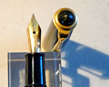 Pelikan Füller 400NN grün