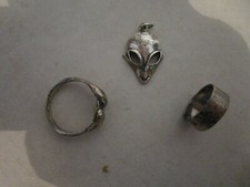  3tlg.Dark Gothic Schmuck Set Silber Ring Delphine Zehenring Anhänger Alien