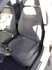 VW Polo 9N3 Goal Sitz vorn