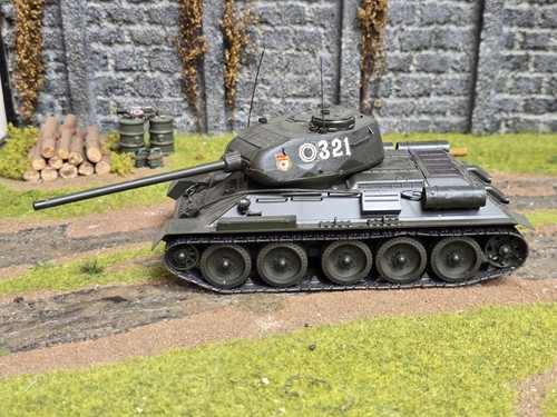 Sowjetischer panzer 85 - sowjetischer,