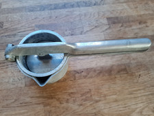 Entsafter Satfpresse verzinkt aus den 50er / 60er Jahren