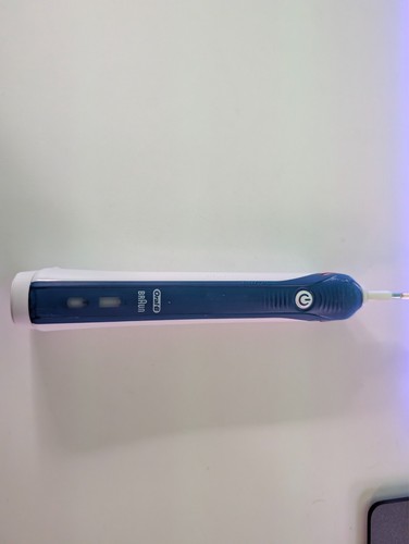 Oral pro 2000n elektrische - oral-b,