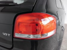 Audi A3 8P original Rückleuchte Schlussleuchte rechts 3-Türer BJ2007