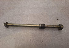 E1. Kymco Spacer 125 Radachse