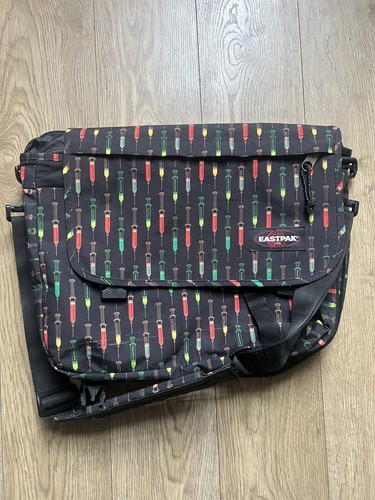 Eastpak delegate - eastpak,
