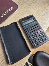 CASIO FX-82 SOLAR Taschenrechner Sehr Gut