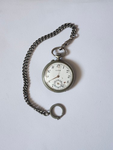 Alte taschenuhr ultra metall - taschenuhr,