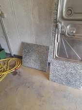 Gebrauchte Küchenarbeitsplatte aus Granit, guter Zustand