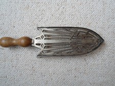 Alter Untersetzer für