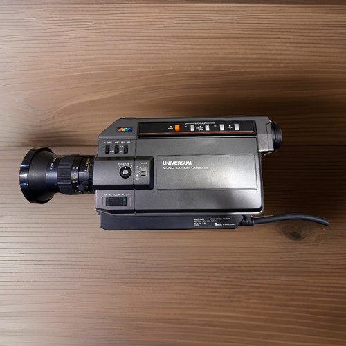 Universum video color camera - video,