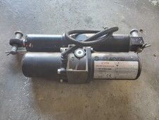 Elektrohydraulischer Zylinder dw, John Deere BM22606 AUC17265