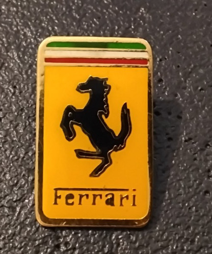 Pin automobile sport - pin’s,