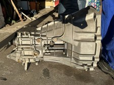 orig. Mercedes 5 Gang-Getriebe A1242600301 D717412 für W124 W201 Neuwertig