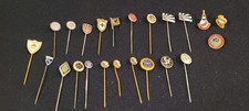 23 seltene Anstecker Militaria