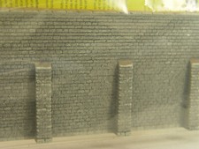 Stützmauer m. Boden und Abdecksims  - Noch Spur N Mauerplatte 1:160 -  34856 #E 