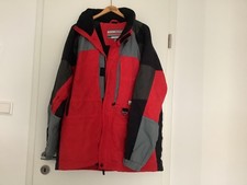 Herren Skijacke in rot und schwarz