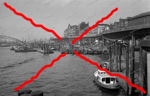 Negativ-Hamburg-Hafen-Baumwall