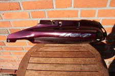 Kawasaki ZZR 1100 D  ZXT10D  Verkleidung  Sitzbankverkleidung links rot 1997