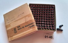 01-40)  100x Phantom-B