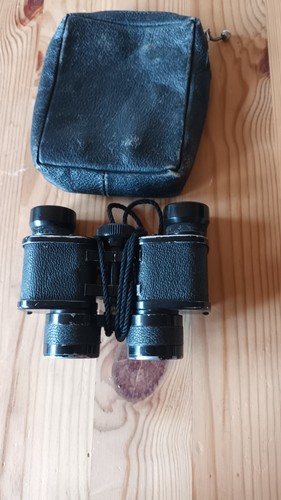 Altes taschenfernglas mit - taschenfernglas,
