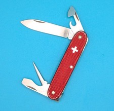Victorinox Pioneer Red Alox