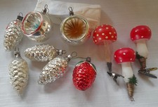 Alter Weihnachtsschmuck Christbaumschmuck 4 Zapfen, 3 Kugeln, 3 Fliegenpilze