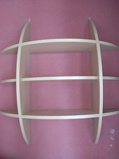 Fast Rundes Wandregal Hell