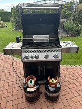 Napoleon Rogue 525 Gasgrill, Sizzle Zone, Drehspießkorb/Rotisseriekorb