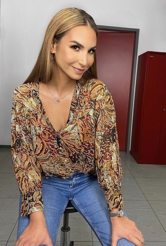 Foto sila sahin - sila,
