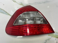 Mercedes W211 E-Klasse Hinten