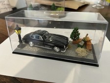 Diorama 1:43 Mercedes Benz